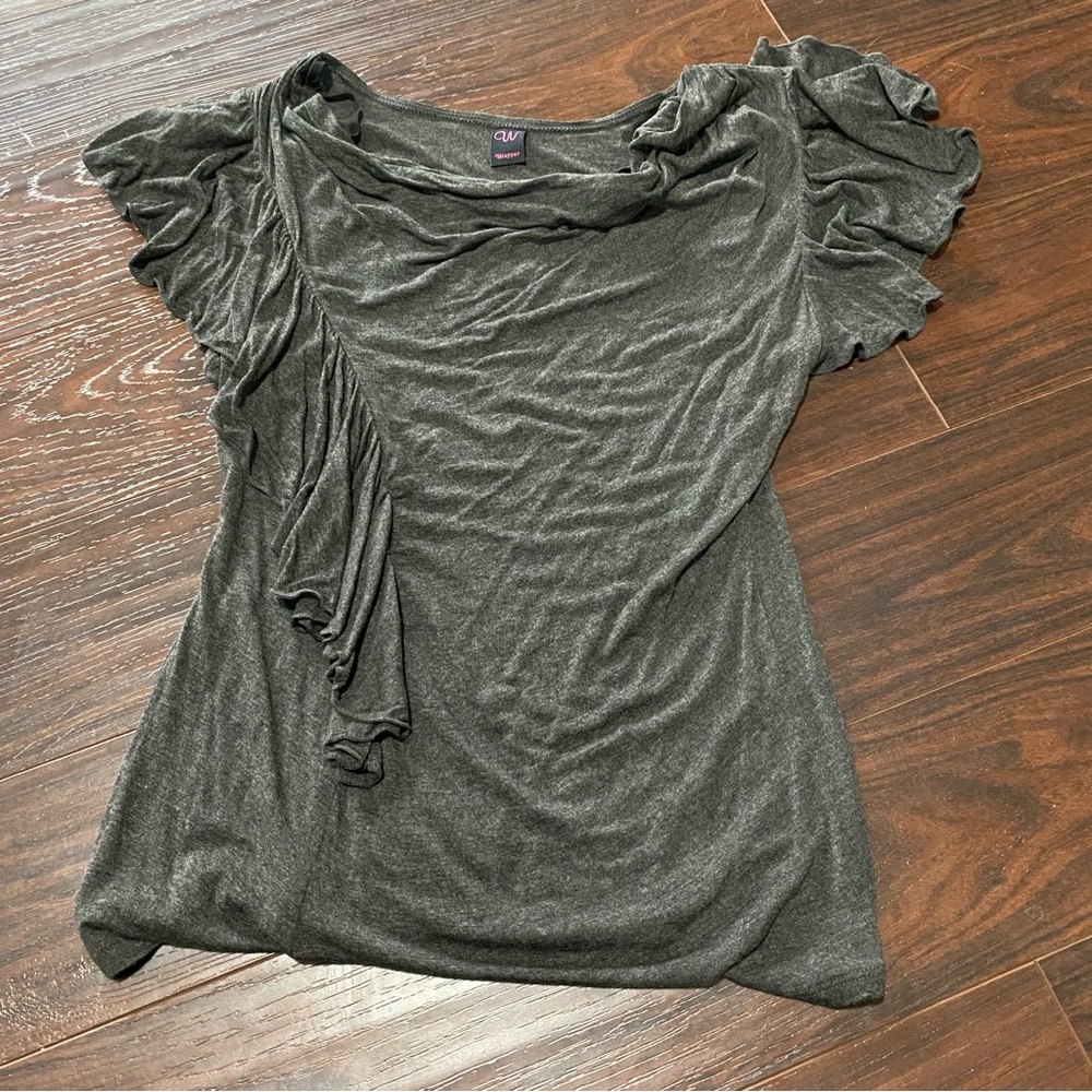 Wrapper | Frilled t shirt